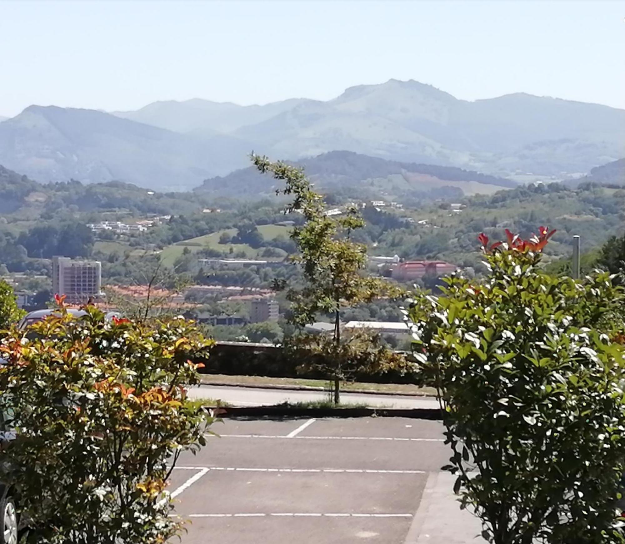 Cr Luarri Hotel San Sebastian Exterior photo